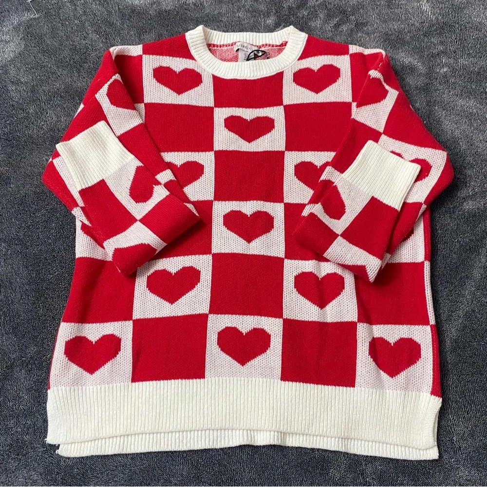 NWT Sincerely Jules Red and White Heart-Pattern Crewneck Woman’s Sweater SZ S - Picture 2 of 9